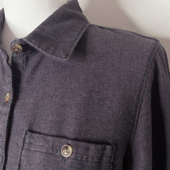 The North Face Women's Button Up Shirt S Purple Gray Tulip Slit Hem Textured Top - Picture 2 of 7